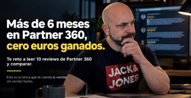 Noé Serrano pensativo frente al ordenador con reviews de Partner 360 en pantalla, ilustrando su artículo "Más de 6 meses en Partner 360, cero euros ganados"